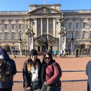 Meet your Posher, Lori